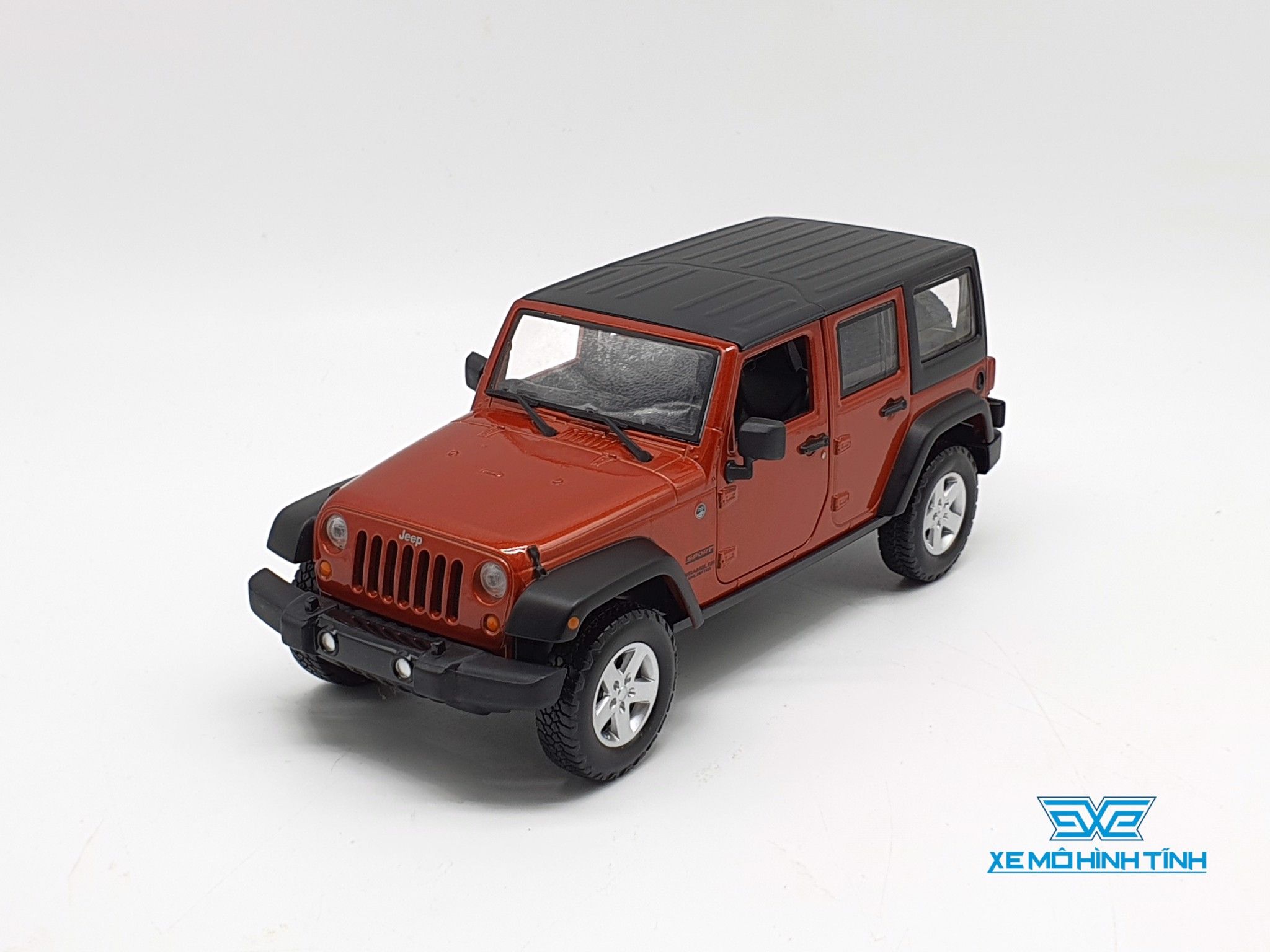 XE MÔ HÌNH JEEP WRANGLER UNLIMITED 2015 1:24 (CAM) – Shop Xe Mô Hình Tĩnh