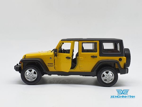 XE MÔ HÌNH JEEP WRANGLER UNLIMITED 2015 1:24 MAISTO (VÀNG)