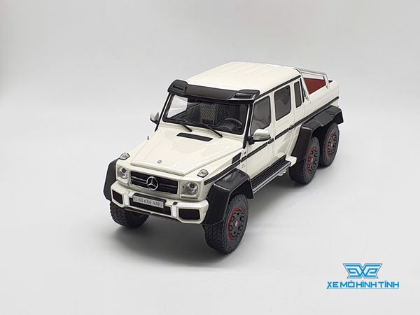 XE MÔ HÌNH MERCEDES-BENZ G63 6X6 AMG 1:18 GTSPIRIT (TRẮNG)