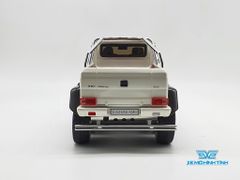 XE MÔ HÌNH MERCEDES-BENZ G63 6X6 AMG 1:18 GTSPIRIT (TRẮNG)