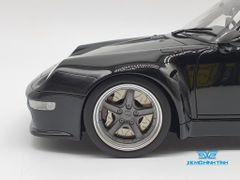 Xe Mô Hình Gunther Werks 400R 1:18 GTSpirit ( Đen )