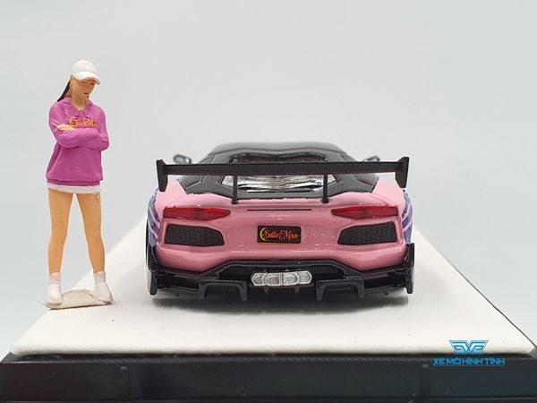 Xe Mô Hình Lamborghini Aventador 2.0 Sailor Moon 1:64 ( Hồng Kèm Figure)