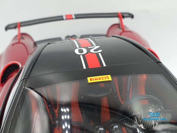 Xe Mô Hình Pagani Huayra Roadster BC 1:18 LCD Model ( Đỏ )