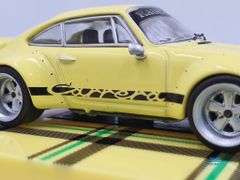 Xe Mô Hình Porsche RWB Backdate 1:64 Tarmac Works ( Vàng )