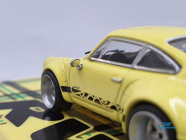 Xe Mô Hình Porsche RWB Backdate 1:64 Tarmac Works ( Vàng )