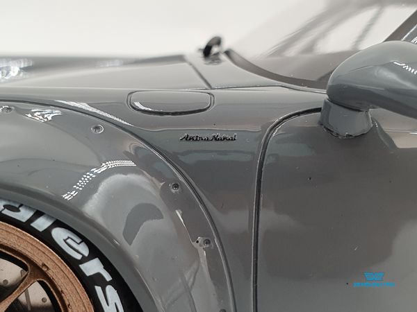 Xe Mô Hình Porsche RWB Akiba 1:18 GTSpirit ( Xám )