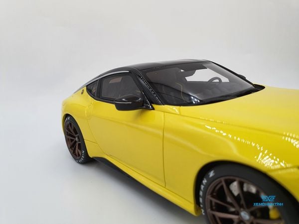 Xe Mô Hình Nissan Z Proto 1:18 GTSpirit ( Vàng )