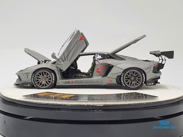 Xe Mô Hình Lamborghini Aventador LB 700 Zero Fighter 1:64 PGM ( Xám )