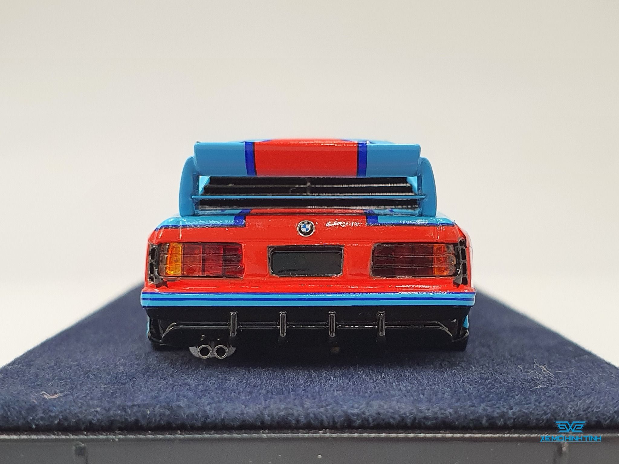 Xe Mô Hình BMW E30 M3 Zwingfilms Martini 1:64 404 Error