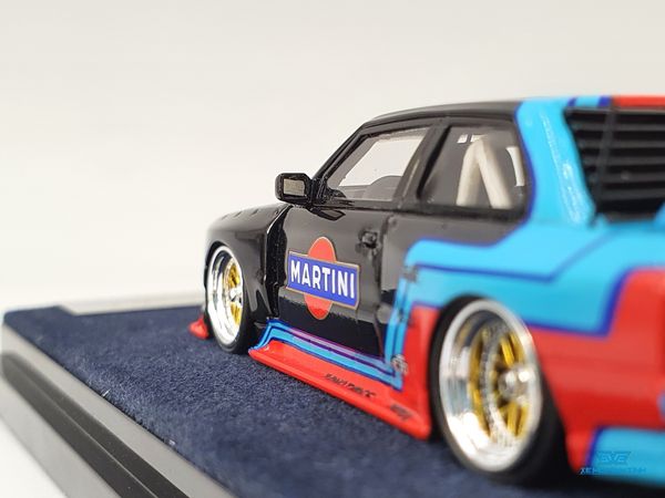 Xe Mô Hình BMW E30 M3 Zwingfilms Martini 1:64 404 Error ( Đen Martini )