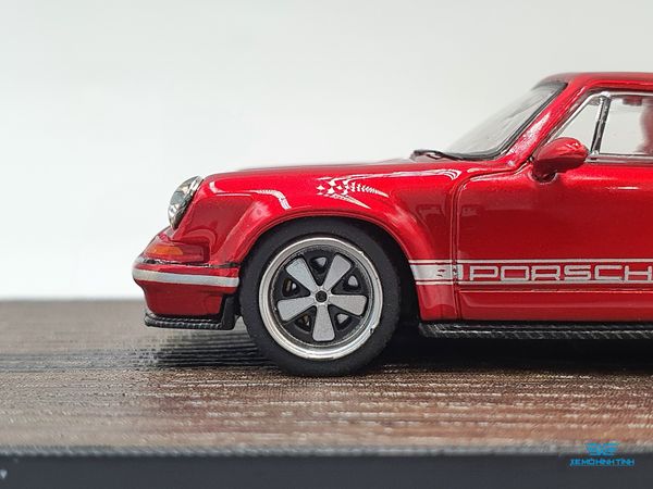 Xe Mô Hình Porsche 964 Singer DLS 1:64 HKM (Đỏ)