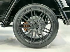 Xe Mô Hình Brabus 800 Widestar (Mercedes-AMG G63) - 2020 1:18 Almost Real (Đen)