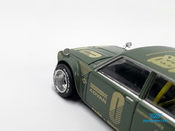 Xe Mô Hình Datsun Kaido 510 Wagon 1:64 Kaido House / MiniGT (Xanh Lá)