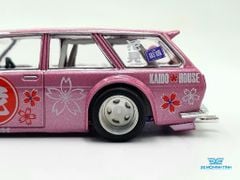 Xe Mô Hình Datsun Kaido 510 Wagon Hanami V1 1:64 Kaido House / MiniGT (Hồng)