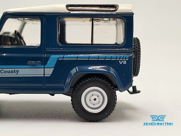 Xe Mô Hình Land Rover Defender 90 County Wagon Stratos Blue LHD 1:64 MiniGT ( Xanh )