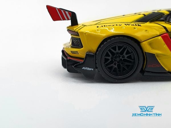 Xe Mô Hình LB* Works Lamborghini Aventador - Limited Edition Infinite Motorsports RHD 1:64 Mini GT (Vàng)