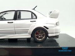 Xe Mô Hình Mitsubishi Lancer Evolution IX 1:64 EV64 ( Trắng )