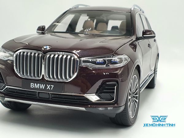 Xe Mô Hình BMW X7 1:18 Kyosho (Nâu)