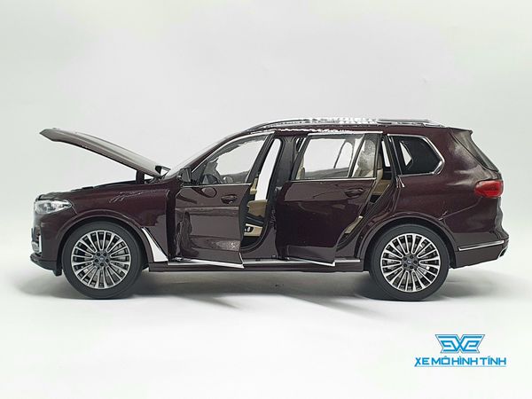 Xe Mô Hình BMW X7 1:18 Kyosho (Nâu)