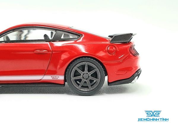 Xe Mô Hình Ford Shelby GT500 SE Widebody Ford Race Red LHD 1:64 MiniGT (Đỏ)