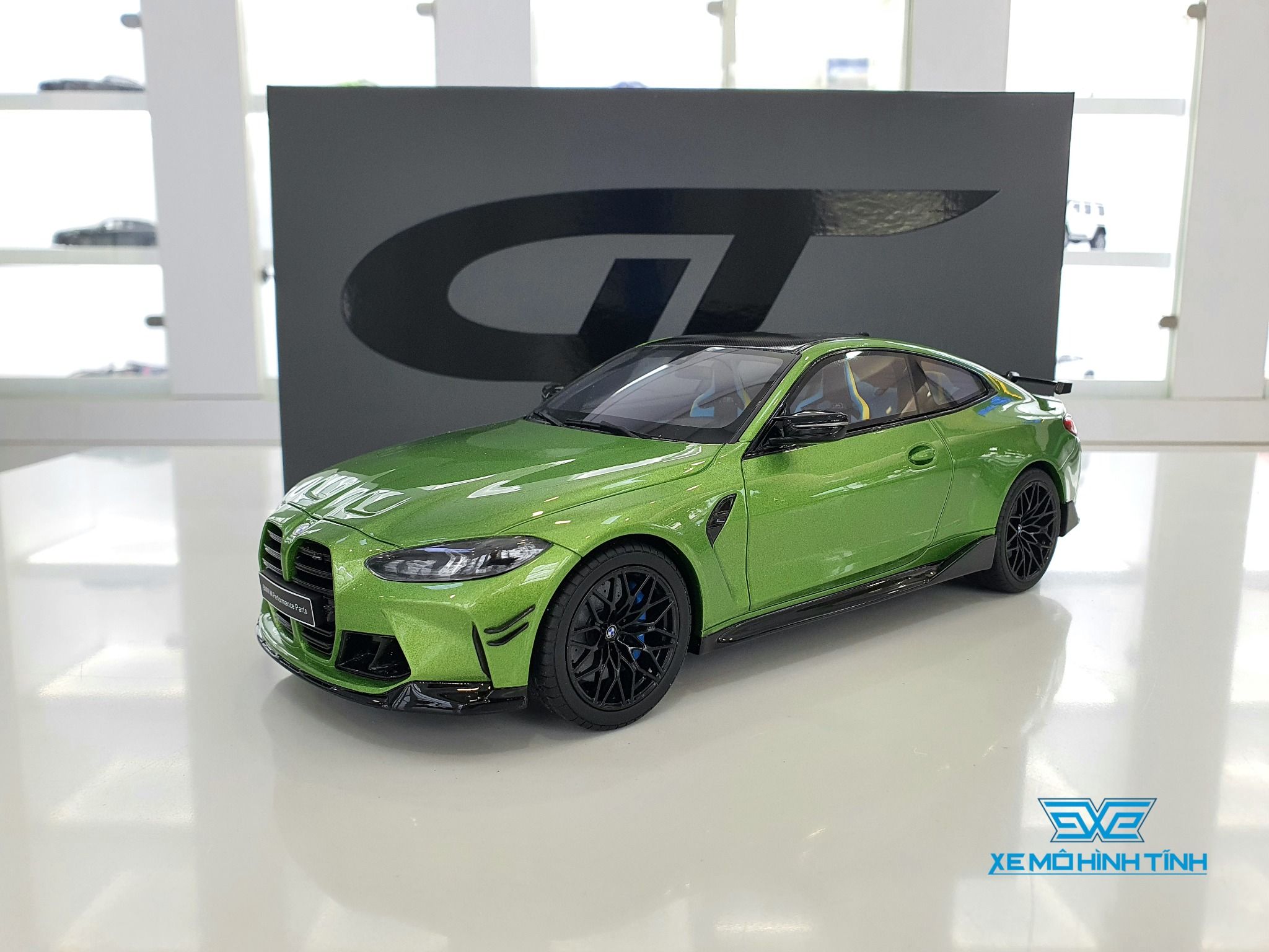 Dán Đổi Màu Xe BMW M4 Blue Sky  Decaldubai