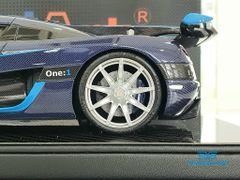 Xe Mô Hình Koenigsegg One:1 1:18 FrontiArt (Xanh Carbon)