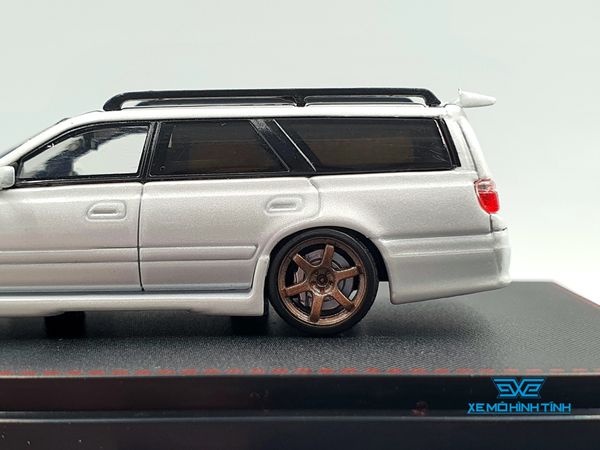 Xe Mô Hình Nissan Stagea R34 1:64 Street Weapon ( Trắng )