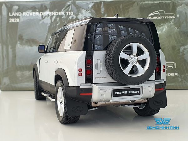 Xe Mô Hình Land Rover Defender 110 - 2020 1:18 Almost Real ( Bạc Nhám )