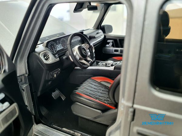 Xe Mô Hình Mercedes AMG G63 - 2019 1:18 Almost Real ( Xám Bạc )