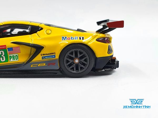 Xe Mô Hình Chevrolet Corvette C8.R #63 Corvette Racing 2021 Le Mans 24 Hrs GTE PRO 2nd Place LHD 1:64 MiniGT (Vàng)