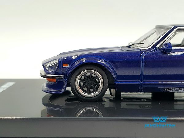 Xe Mô Hình Nissan Fairlady Z (S30) Dark Blue Metallic 1:64 Inno Models ( Xanh Đen )