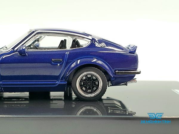 Xe Mô Hình Nissan Fairlady Z (S30) Dark Blue Metallic 1:64 Inno Models ( Xanh Đen )