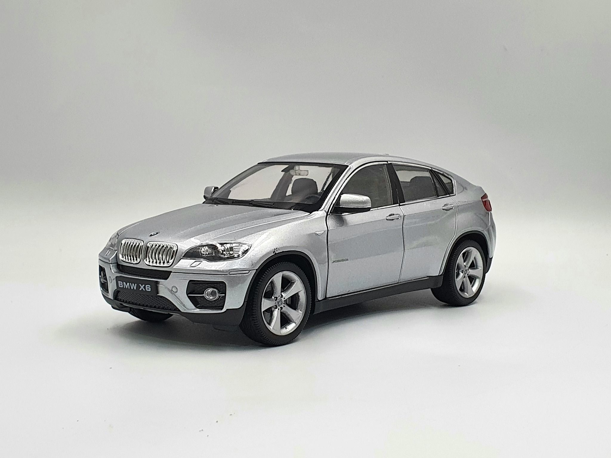 Xe Mô Hình Bmw X6 124 Welly Bạc  Shop Xe Mô Hình Tĩnh