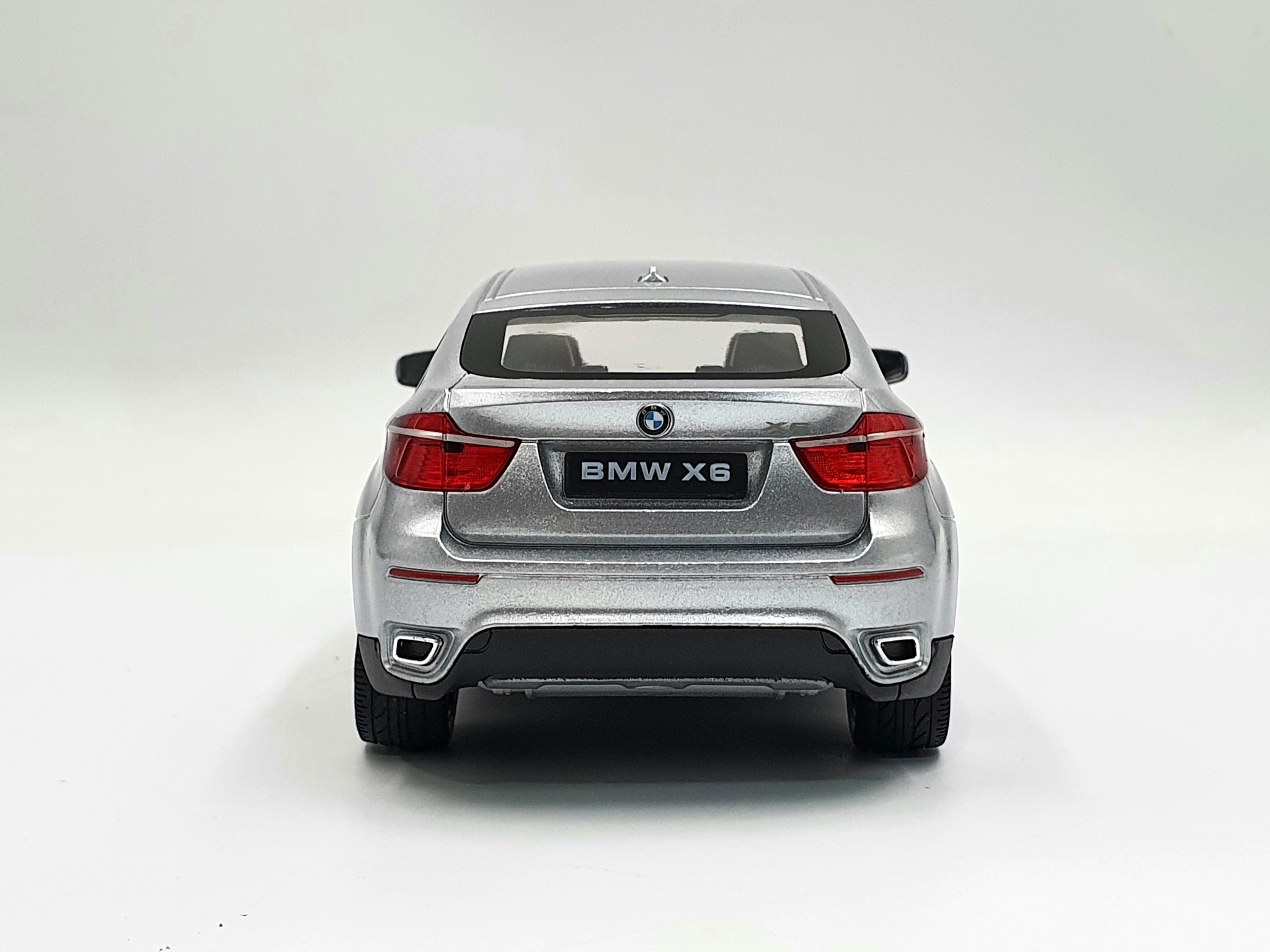 Đóng mở cốp điện ô tô cho xe bmw X6