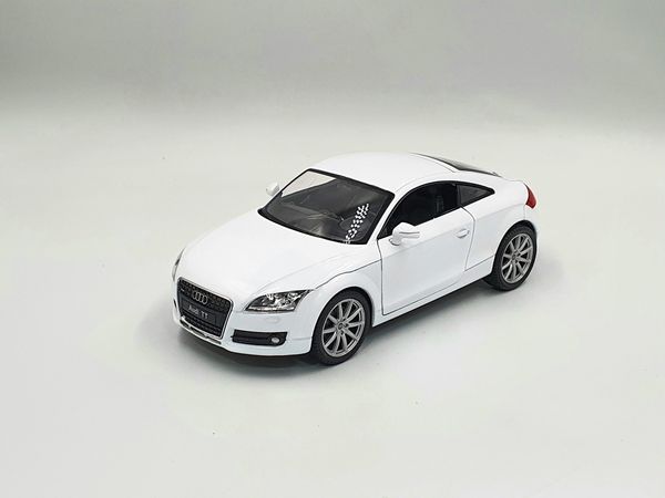 XE MÔ HÌNH AUDI TT COUPE 1:24 WELLY (TRẮNG)