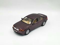 Xe Mô Hình Bmw 745I 1:24 Welly (Tím)