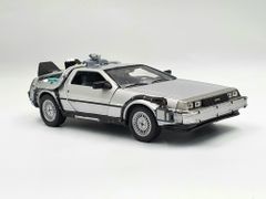 Xe Mô Hình Dmc Back To The Future I 1:24 Welly (Bạc)