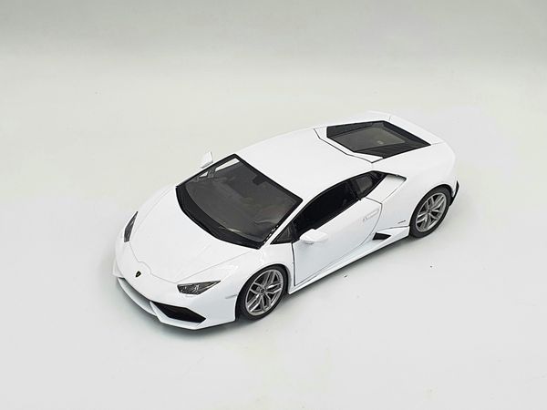 Xe Mô Hình Lamborghini Huracan 1:24 Welly (Trắng)