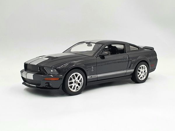 XE MÔ HÌNH FORD MUSTANG GT500 1:24 WELLY (ĐEN)