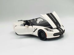 XE MÔ HÌNH CHEVROLET CORVETTE STINGRAY 2014 1:24 MAISTO (TRẮNG)