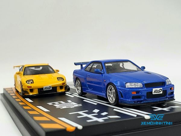 Xe Mô Hình Keisuke Takahashi RX-7 (FD3S) Yellow & Kozo Hoshino Skyline GT-R(BNR34) Blue 