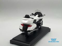 HỘP XE MÔ HÌNH 1:18 HONDA GOLDWING (TRẮNG)