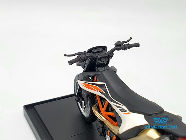 Xe Mô Hình KTM 690 SMC R 1:18 Maisto ( Trắng Đen )