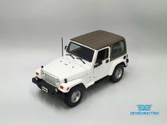 XE MÔ HÌNH JEEP WRANGLER SAHARA 1:18 MAISTO (TRẮNG)