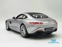 XE MÔ HÌNH MERCEDES-BENZ GT AMG 1:18 MAISTO (BẠC)