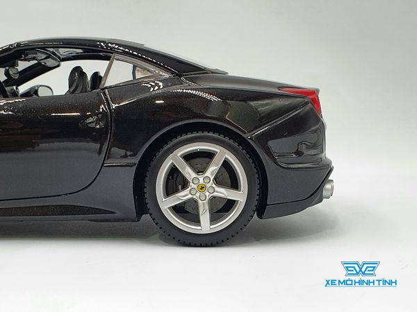 XE MÔ HÌNH FERRARI CALIFORNIA T MUI CỨNG 1:18 BBURAGO (ĐEN)