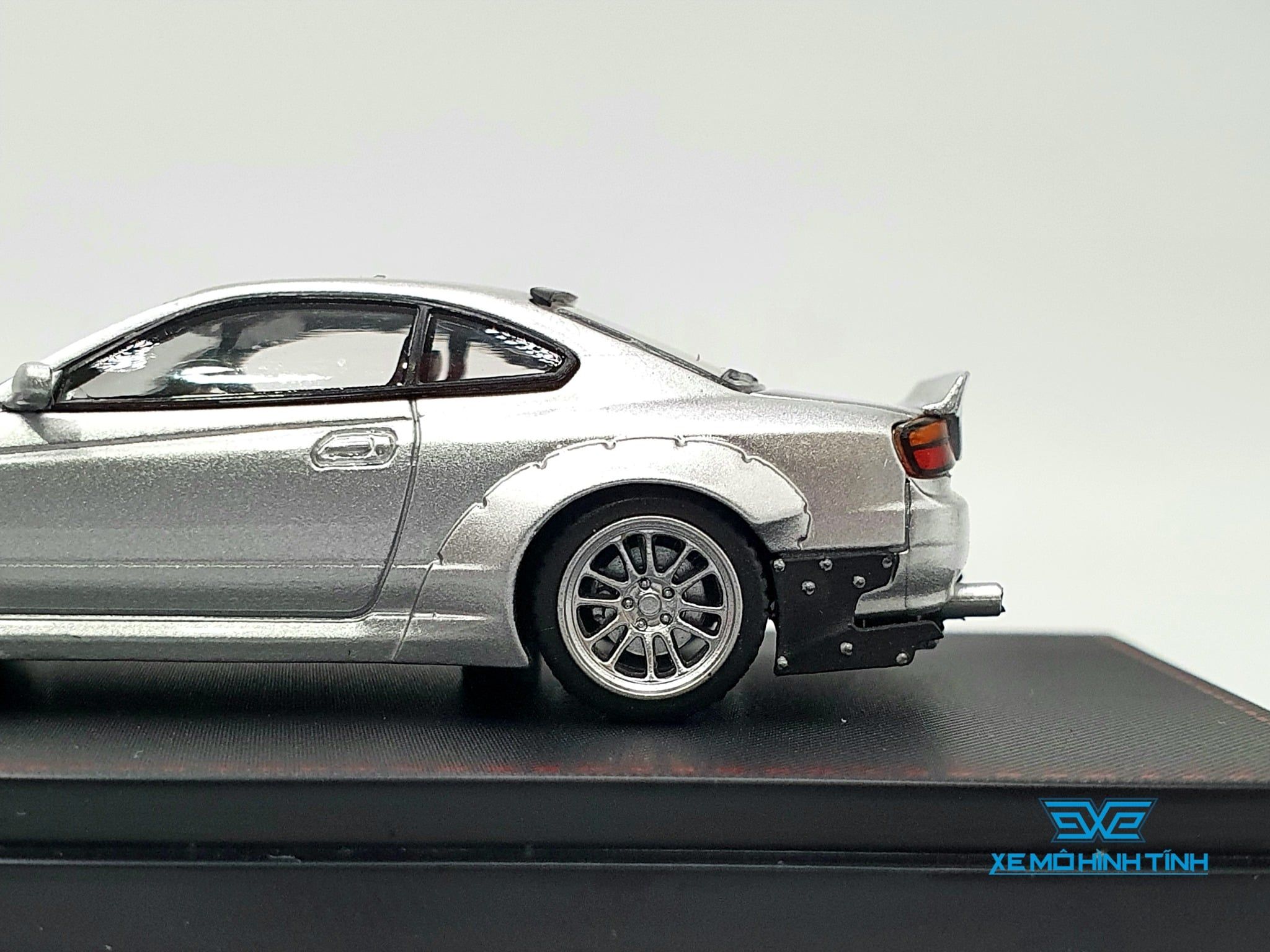 Xe Mô Hình Nissan Silvia S15 1:64 Street Weapon ( Bạc ) – Shop Xe
