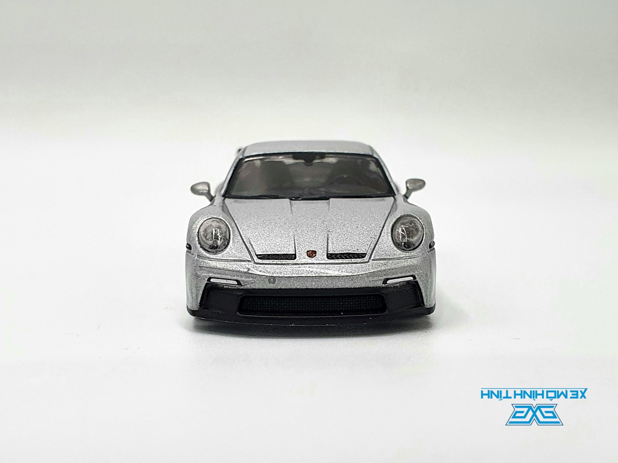 Xe Mô Hình Porsche 911 (922) GT3 GT Silver Metallic LHD 1:64