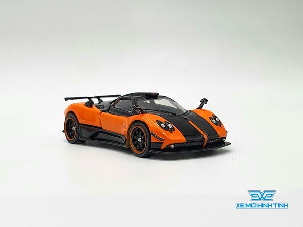 Xe Mô Hình PAGANI ZONDA CINQUE Arancio Saint Tropez 1:64 Tarmac Works ( Cam )