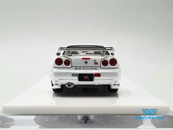 Xe mô hình Nissan GTR R34 Z-Tune Diecast-Openable Hood 1:64 Time Micro (Trắng) + Fig